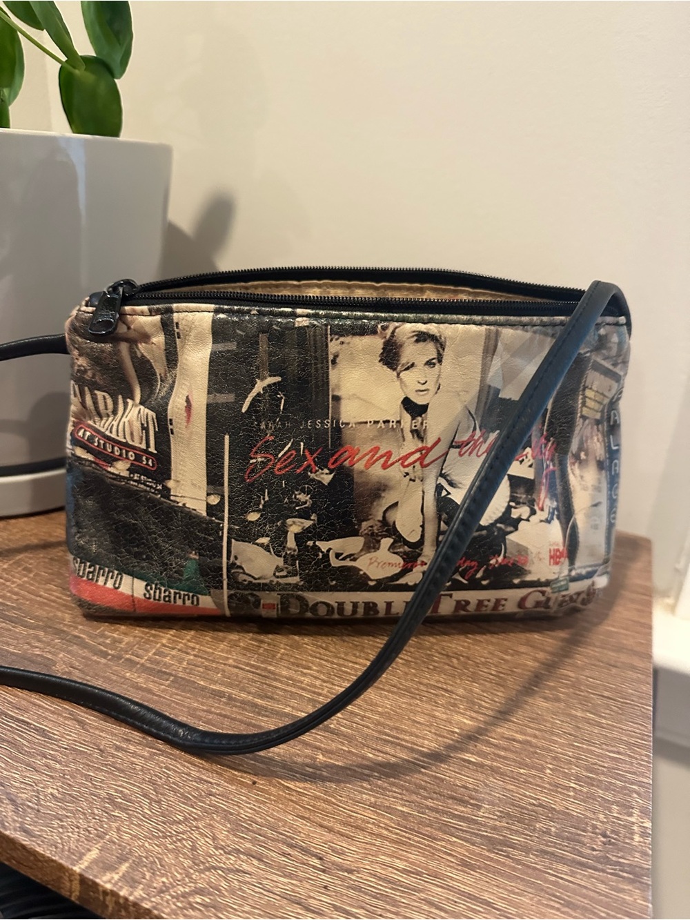 Vintage New York Graphic Print Leather Bag Graphic 1999 RARE item, NY City